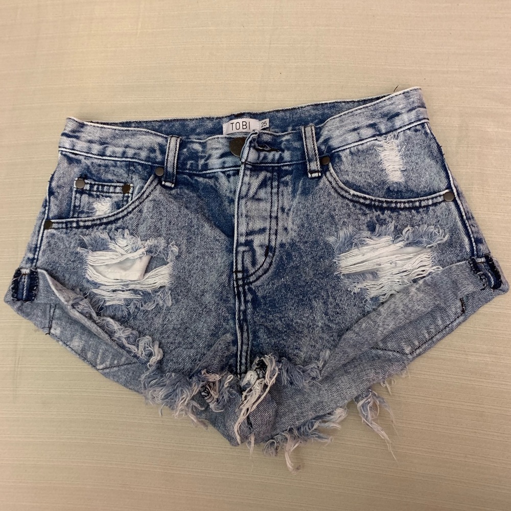 TOBI High Waisted Distressed Shorts Size 25